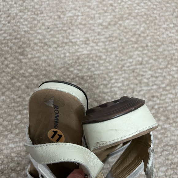 Romika Fidschi Two Strap Sandals White Women’s Size 11 - Picture 4 of 7